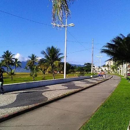 Casa Inteira Cravada Entre Os Principais Pontos Turisticos Villa Caraguatatuba Ngoại thất bức ảnh