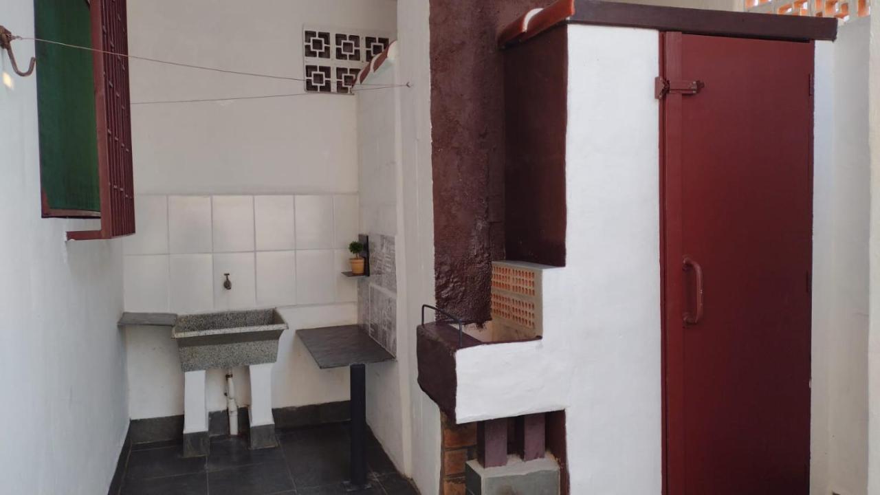 Casa Inteira Cravada Entre Os Principais Pontos Turisticos Villa Caraguatatuba Ngoại thất bức ảnh