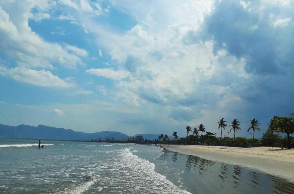 Casa Inteira Cravada Entre Os Principais Pontos Turisticos Villa Caraguatatuba Ngoại thất bức ảnh